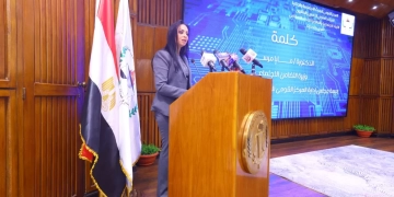 مايا مرسي: الذكاء الاصطناعي ركيزة للتنمية ويتطلب أطرًا قانونية وأخلاقية واضحة 2 - جريدة المساء مايا مرسي: الذكاء الاصطناعي ركيزة للتنمية ويتطلب أطرًا قانونية وأخلاقية واضحة 1 - جريدة المساء