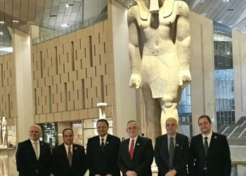 المستشفيات التعليمية تحتفل بمئوية الرمد التذكاري وسط عبق التاريخ بالمتحف المصري الكبير 27 - جريدة المساء