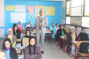 مدير "تعليم الجيزة" يتابع تنفيذ مبادرة "مدارس بلا رواكد" في الهرم وكرداسة 26 - جريدة المساء مدير "تعليم الجيزة" يتابع تنفيذ مبادرة "مدارس بلا رواكد" في الهرم وكرداسة 25 - جريدة المساء