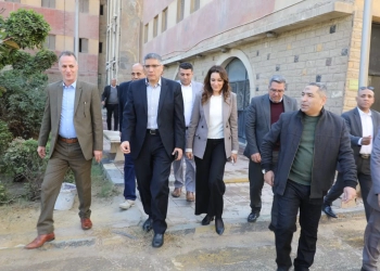 محافظ الجيزة يتفقد مدينة الطالبات بالعجوزة 27 - جريدة المساء
