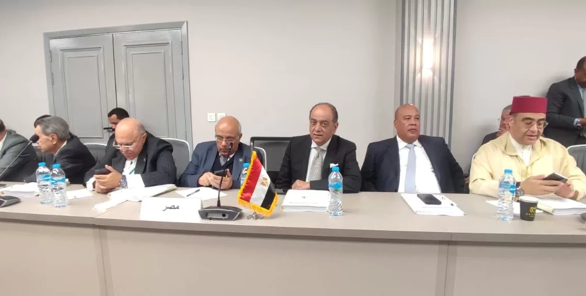 رئيس "تجارية الجيزة" يشارك في الدورة 136 لاتحاد الغرف العربية 32 - جريدة المساء رئيس "تجارية الجيزة" يشارك في الدورة 136 لاتحاد الغرف العربية 31 - جريدة المساء