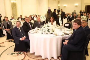 وزيرا التعليم العالي والتنمية المحلية ومحافظ الجيزة يشهدون احتفالية انضمام 3 مدن جديدة إلى شبكة اليونسكو لعام 2025 23 - جريدة المساء