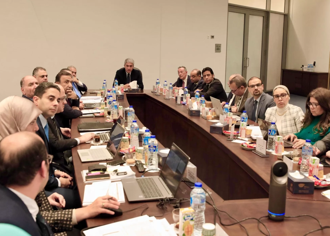 وزير السياحة فى أول اجتماع لمجلس الإدارة بعد الافتتاح : الإقبال المتميز على زيارة المتحف الكبير .. محل فخر للجميع.. د..غنيم : 15 ألف زائر الحدالأقصى يومياً.. لا توجد كوتة للمصريين أوالأجانب 20 - جريدة المساء وزير السياحة فى أول اجتماع لمجلس الإدارة بعد الافتتاح : الإقبال المتميز على زيارة المتحف الكبير .. محل فخر للجميع.. د..غنيم : 15 ألف زائر الحدالأقصى يومياً.. لا توجد كوتة للمصريين أوالأجانب 19 - جريدة المساء