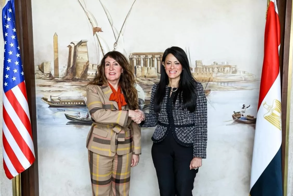 السفيرة الأمريكية تناقش المساعدات الخارجية مع وزيرة التخطيط والتنمية الاقتصادية 19 - جريدة المساء