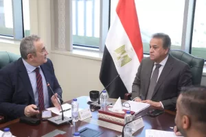 وزير الصحة فى اجتماع هيئة المستشفيات التعليمية : نقل تبعية مستشفى القاهرة للأمراض الجلدية والتناسلية «الحوض المرصود» إلى الهيئة 21 - جريدة المساء