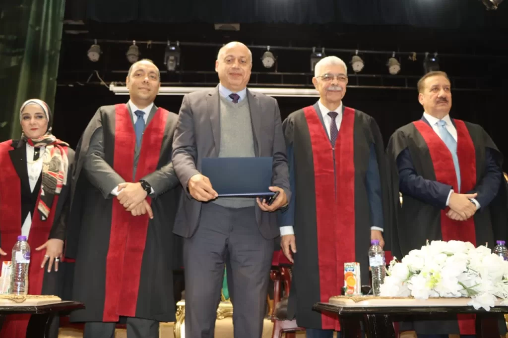 تكريم "الباز"وأوائل الخريجين ورواد البحث.. في عيد جامعة المنوفية الـ49 21 - جريدة المساء