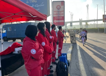 فرق الهلال الأحمر تنتشر للتأمين ماراثون «زايد الخيري» 25 - جريدة المساء
