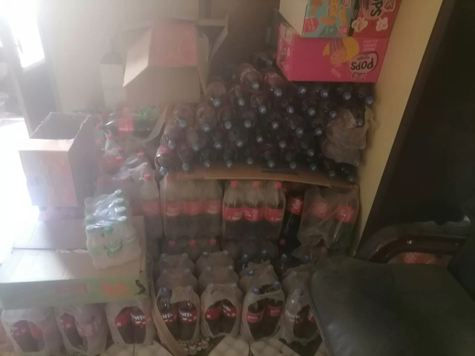 ضبط سلع غذائية فاسدة بنقادة 29 - جريدة المساء