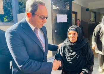 محافظ قنا يتفقد اللجان الانتخابية في اليوم الأول لجولة الإعادة لانتخابات مجلس النواب 2025 111 - جريدة المساء