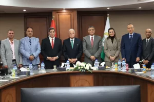 محافظ الجيزة يبحث مع مستشار رئيس الجمهورية للتنمية المحلية تطوير محيط المواقع الأثرية 26 - جريدة المساء