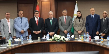 محافظ الجيزة يستقبل مستشار رئيس الجمهورية للتنمية المحلية.. لبحث تطوير محيط المواقع الأثرية 1 - جريدة المساء