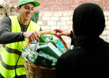 سلة «إطعام الدفا»للأسر الأولى بالرعاية.. بالمنوفية 25 - جريدة المساء