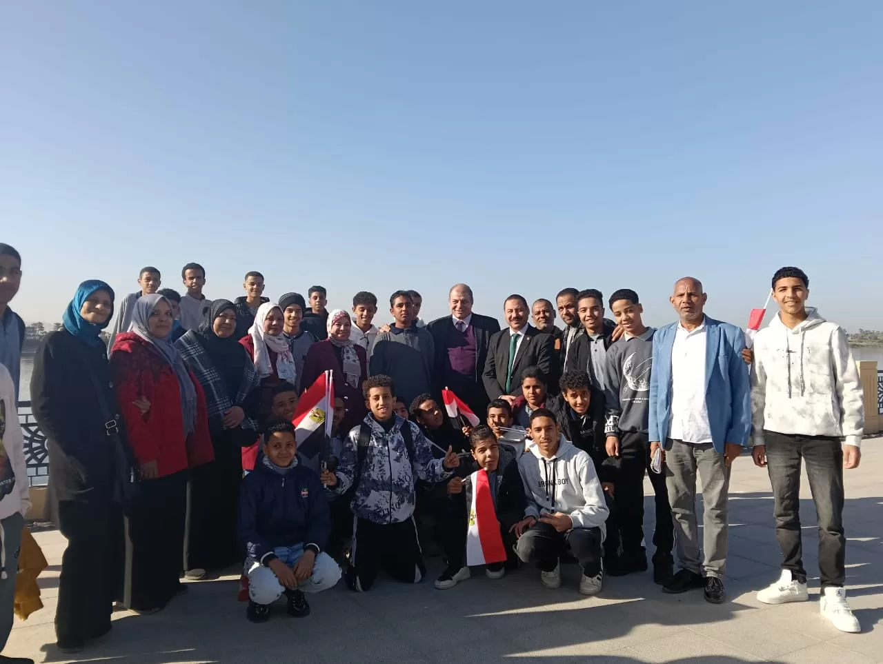 كورنيش النيل بقنا يستقبل أكثر من 60 رحلة مدرسية 35 - جريدة المساء
