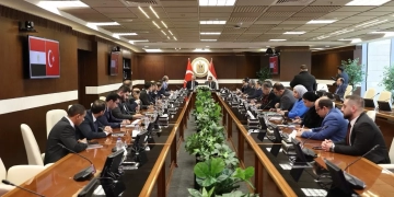 وزير الصحة ونظيره التركي: تعاون مصري تركي لدعم الاستثمارات الصحية وتوطين الصناعات الدوائية 2 - جريدة المساء وزير الصحة ونظيره التركي: تعاون مصري تركي لدعم الاستثمارات الصحية وتوطين الصناعات الدوائية 1 - جريدة المساء