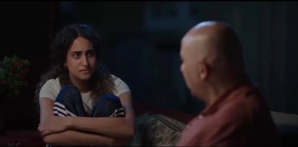 «ملك» تهرب من والدها مرة أخرى في الحلقة 17 من «ميد تيرم» 18 - جريدة المساء