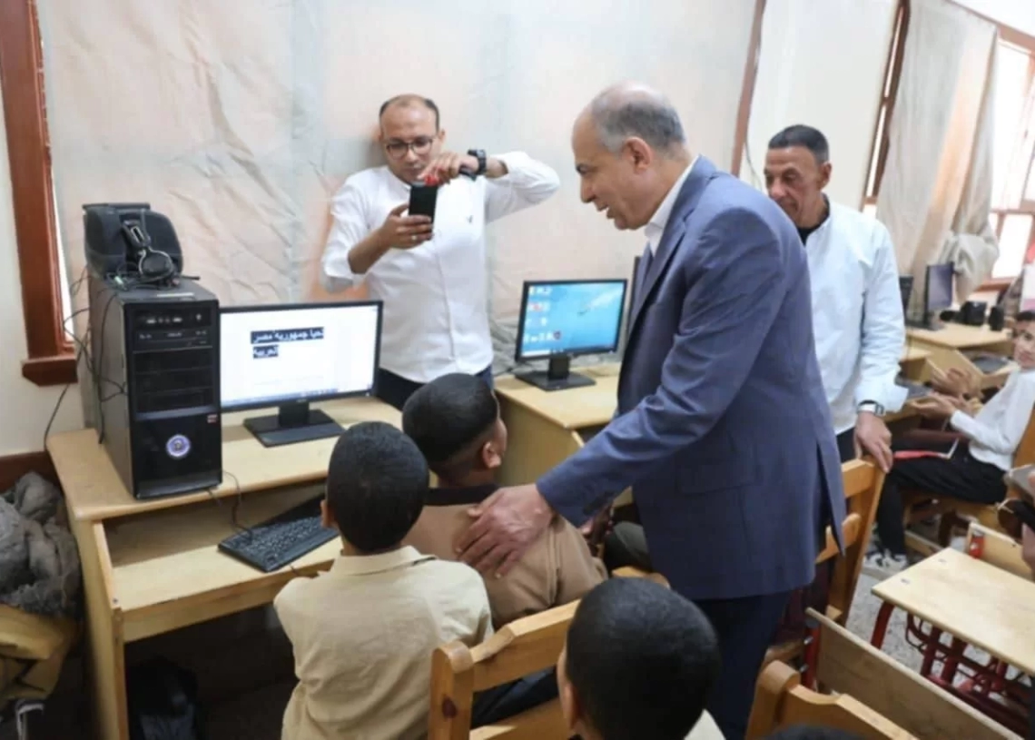 محافظ المنيا يقود نهضة تعليمية بالمنيا: مدارس آمنة وتميّز طلابي على مستوى الجمهورية 19 - جريدة المساء