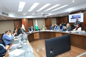 محافظ الجيزة يبحث شكاوى مواطني جنوب والهرم وإمبابة والطالبية 27 - جريدة المساء