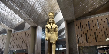 هيكل تنظيمى جديد.. لهيئة المتحف المصرى الكبير.. رئيس تنفيذى ونائبان و7 إدارات عامة و15 إدارة متخصصة .. وزير السياحة والآثار : التحديث يلبى الاحتياجات الفعلية للمتحف..ويضمن مرونة وكفاءة التشغيل 1 - جريدة المساء