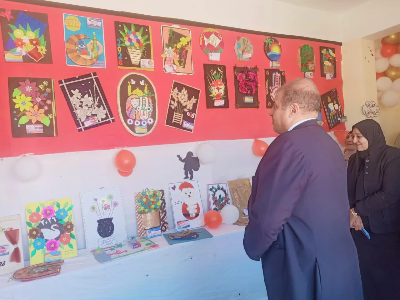 وكيل تعليم قنا يفتتح معرض نتائج التربية الفنية للعام الدراسي 2025–2026 25 - جريدة المساء