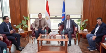 السبكي يتابع نقل تبعية مستشفي السويس العام الي التامين الصحي الشامل 2 - جريدة المساء السبكي يتابع نقل تبعية مستشفي السويس العام الي التامين الصحي الشامل 1 - جريدة المساء