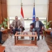 رئيس هيئة الرعاية الصحية التقى  بمحافظ السويس لبدء الإجراءات التنفيذية لقرار رئيس الوزراء لنقل تبعية المستشفى العام للهيئة 5 - جريدة المساء