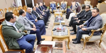 محافظ المنوفية يناقش المشروعات التنموية والخدمية مع اعضاءمجلس النواب الجدد 2 - جريدة المساء محافظ المنوفية يناقش المشروعات التنموية والخدمية مع اعضاءمجلس النواب الجدد 1 - جريدة المساء