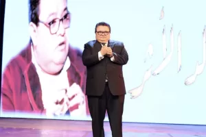 وزير الثقافة يُكرّم المخرج القدير خالد جلال في احتفالية كبرى بالمسرح القومي تقديرًا لإسهاماته في إثراء الحركة المسرحية المصرية 27 - جريدة المساء