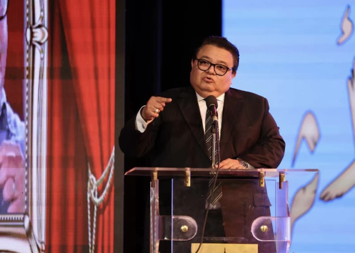 وزير الثقافة يُكرّم المخرج القدير خالد جلال في احتفالية كبرى بالمسرح القومي تقديرًا لإسهاماته في إثراء الحركة المسرحية المصرية 19 - جريدة المساء