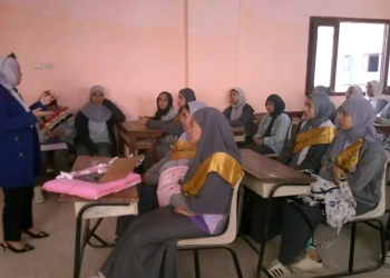 الأثار السلبية للإنترنت في ندوة لجامعة القناة بمدرسة الزهور 21 - جريدة المساء