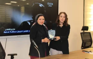 "كيف نبني تحقيق احترافي"..ورشة بإعلام عين شمس 19 - جريدة المساء