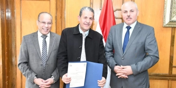 جامعة القناة تكرّم القيادات الإدارية دعما للتطوير المؤسسي 2 - جريدة المساء جامعة القناة تكرّم القيادات الإدارية دعما للتطوير المؤسسي 1 - جريدة المساء