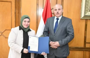 جامعة القناة تكرّم القيادات الإدارية دعما للتطوير المؤسسي 20 - جريدة المساء جامعة القناة تكرّم القيادات الإدارية دعما للتطوير المؤسسي 19 - جريدة المساء