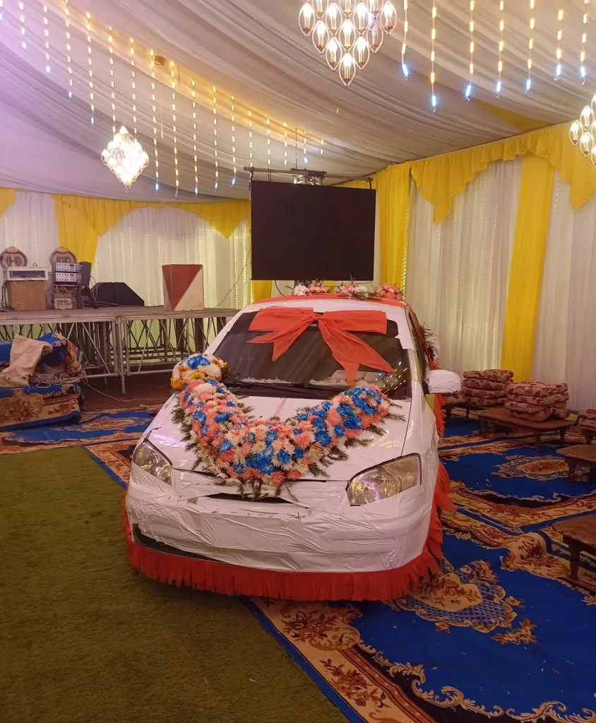 سيارة و 10 آلاف جنيه وفى ممر شرفى..أهالى "طبلوها"يكرمون عبد الرحمن "الأول"بمسابقة القرآن العالمية 22 - جريدة المساء