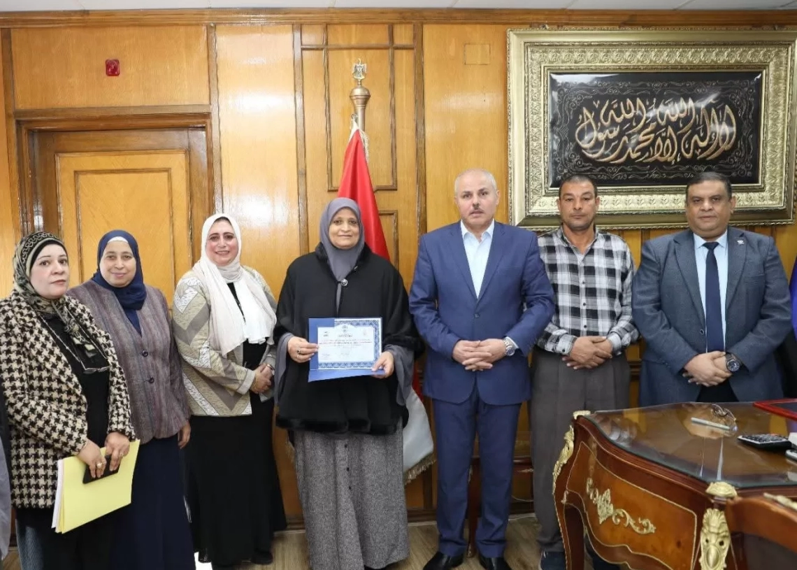 رئيس جامعة القناة يُكرم الفائزين بجائزة الأداء المتميز 20 - جريدة المساء رئيس جامعة القناة يُكرم الفائزين بجائزة الأداء المتميز 19 - جريدة المساء