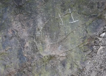 اكتشاف اثار لأقدام ديناصورات في مقاطعة سيتشوان بجنوب غرب الصين 23 - جريدة المساء