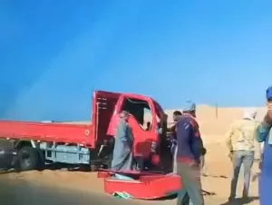 كارثة على الطريق الصحراوي.. مصرع 5 أشخاص بينهم طفلة في تصادم مروع بالمنيا 25 - جريدة المساء