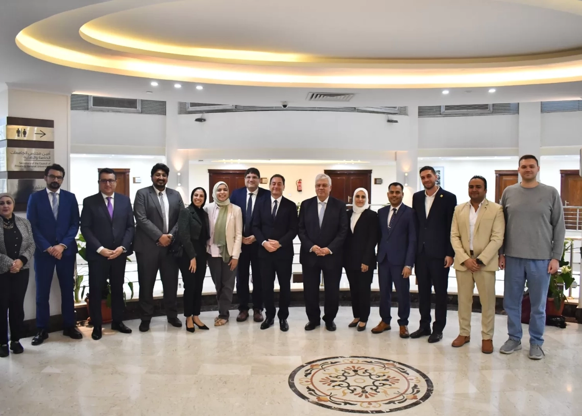 طلاب منح الدكتوراه المشتركة مع فرنسا..في ضيافة وزير التعليم العالي والسفير الفرنسي 20 - جريدة المساء طلاب منح الدكتوراه المشتركة مع فرنسا..في ضيافة وزير التعليم العالي والسفير الفرنسي 19 - جريدة المساء