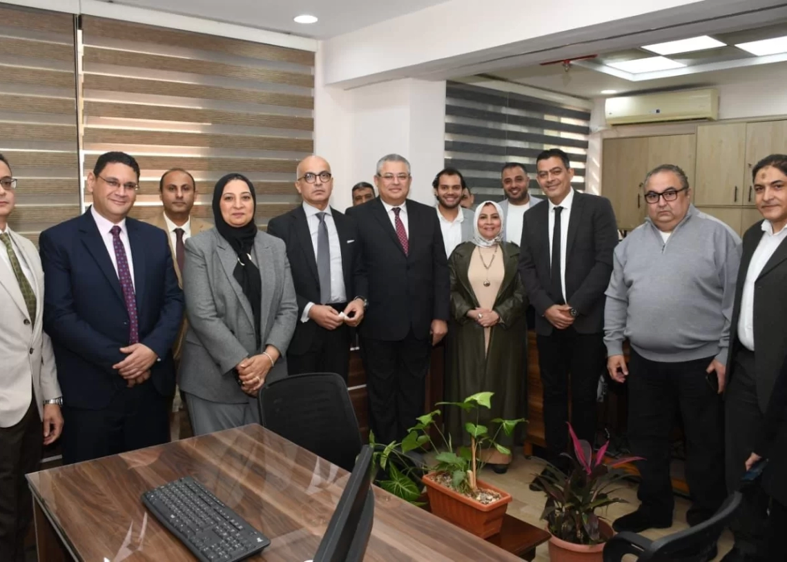 تطوير إدارة حسابات الطلاب الوافدين بعين شمس لتسهيل استخراج إشعارات السداد 18 - جريدة المساء