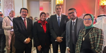 الطلاب الوافدين بجامعة ''العاصمة'' يشاركون باليوم الوطني لمملكة البحرين 1 - جريدة المساء