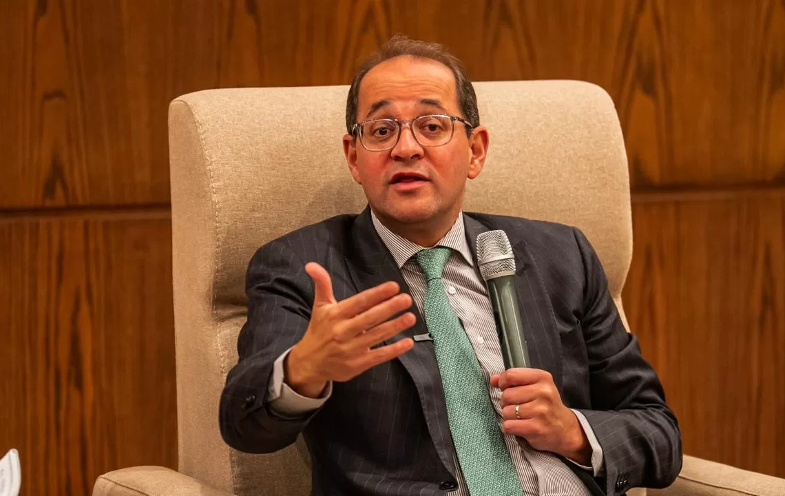 وزير المالية يبدأ الحوار المجتمعي حول الحزمة الثانية للتسهيلات الضريبية من اتحاد الغرف التجارية 16 - جريدة المساء وزير المالية يبدأ الحوار المجتمعي حول الحزمة الثانية للتسهيلات الضريبية من اتحاد الغرف التجارية 15 - جريدة المساء