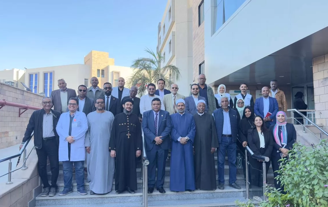 مدير هيئة الرعاية الصحية بأسوان يلتقي عددا من القيادات المجتمعية ضمن اجتماع مجلس رضاء المنتفعين 17 - جريدة المساء