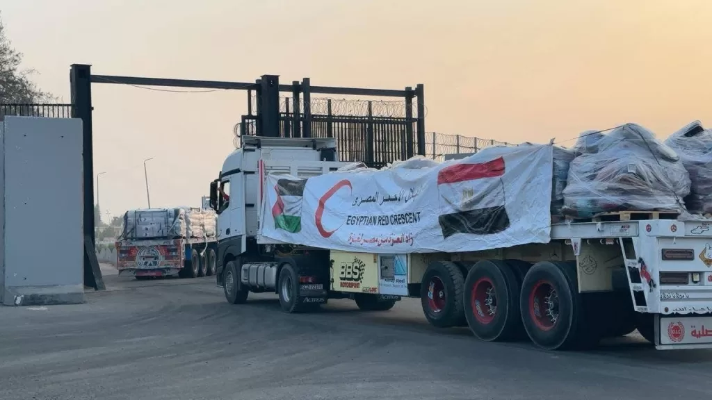 الهلال الأحمر يمد غزة بأكثر من 9 آلاف طن مساعدات إنسانية و 15 ألف خيمة 18 - جريدة المساء