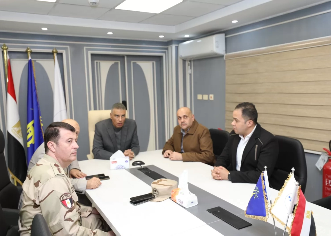 محافظ أسوان يتابع إغلاق صناديق الإقتراع داخل 152 لجنة إنتخابية بمختلف المراكز والمدن 20 - جريدة المساء محافظ أسوان يتابع إغلاق صناديق الإقتراع داخل 152 لجنة إنتخابية بمختلف المراكز والمدن 19 - جريدة المساء