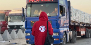 الهلال الأحمر المصرى فى يومه الداعم لأهل غزة الـ 87