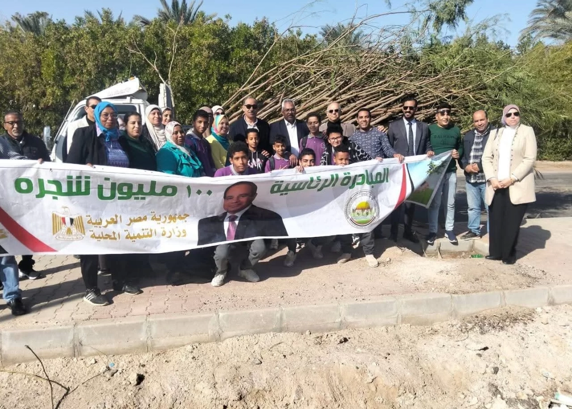 انطلاق زراعة الأشجار بالغردقة وسفاجا ضمن المبادرة الرئاسية «100 مليون شجرة» باستخدام المياه الرمادية 19 - جريدة المساء