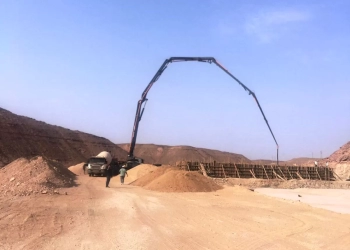 محافظة أسوان يتابع أعمال تنفيذ مشروع الصرف الصحى المتكامل بقرى أبو الريش ضمن المبادرة الرئاسية " حياة كريمة " 24 - جريدة المساء محافظة أسوان يتابع أعمال تنفيذ مشروع الصرف الصحى المتكامل بقرى أبو الريش ضمن المبادرة الرئاسية " حياة كريمة " 23 - جريدة المساء