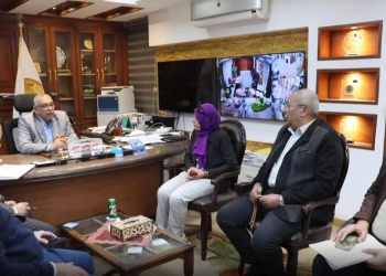 لجنة من القابضة لمتابعة موقف و نسب تنفيذ مشروعات مبادرة حياة كريمة بالمنيا 28 - جريدة المساء لجنة من القابضة لمتابعة موقف و نسب تنفيذ مشروعات مبادرة حياة كريمة بالمنيا 27 - جريدة المساء