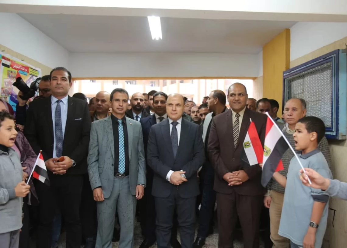 محافظ كفرالشيخ يفتتح أعمال تطوير مدرسة الشهيد أبو المجد القاضي الإعدادية بدسوق 18 - جريدة المساء محافظ كفرالشيخ يفتتح أعمال تطوير مدرسة الشهيد أبو المجد القاضي الإعدادية بدسوق 17 - جريدة المساء