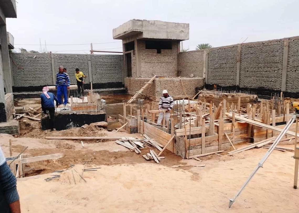 محافظ أسوان : تكثيف الجهود لرفع نسب التنفيذ بمشروع الصرف الصحى بقرية غرب سهيل .. ومعاونه يتابع ميدانياً الأعمال الجارية بالمشروع 20 - جريدة المساء محافظ أسوان : تكثيف الجهود لرفع نسب التنفيذ بمشروع الصرف الصحى بقرية غرب سهيل .. ومعاونه يتابع ميدانياً الأعمال الجارية بالمشروع 19 - جريدة المساء