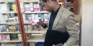 حملة مكبرة على الصيدليات ومخازن الأدوية تسفر عن ضبط 38 صنف دوائى مخالف في اسوان 1 - جريدة المساء